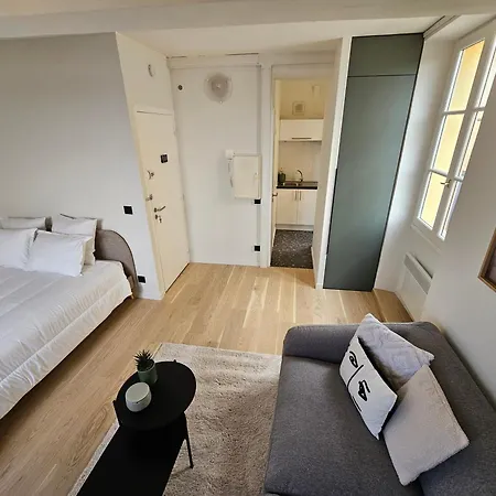 Face Port Vauban - En Plein Coeur Du Vieil *