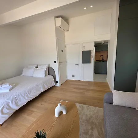 Face Port Vauban - Au Coeur Du Vieil Antibes