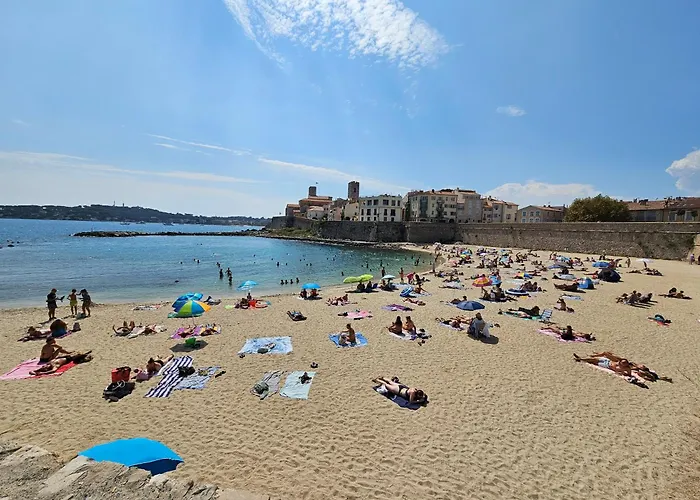 Face Port Vauban - Au Coeur Du Vieil Antibes
