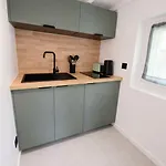 Face Port Vauban - Au Coeur Du Vieil Апартаменты Антиб