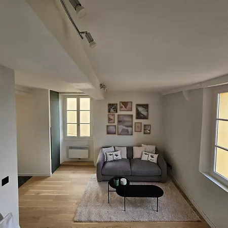 Face Port Vauban - En Plein Coeur Du Vieil *