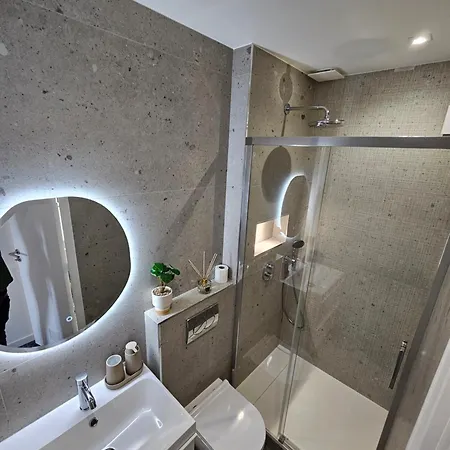 Apartmán Face Port Vauban - En Plein Coeur Du Vieil