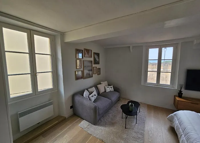 Face Port Vauban - Au Coeur Du Vieil *