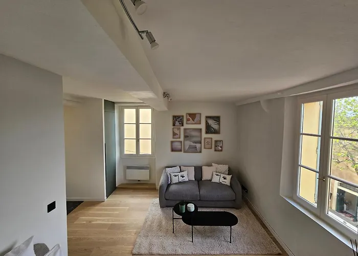 Face Port Vauban - Au Coeur Du Vieil *