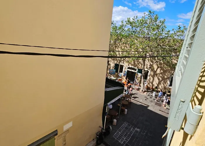 Face Port Vauban - Au Coeur Du Vieil * 昂蒂布